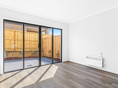 13 Wheatsheaf Road, Wyndham Vale