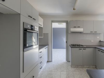 107 Leacocks Lane, Casula