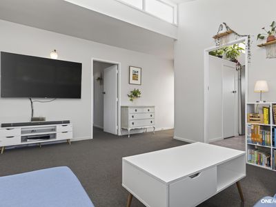71 Larsen Crescent, Tawa