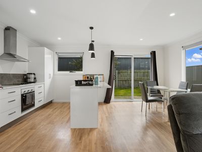 5 / 39 Adelaide Street, George Town