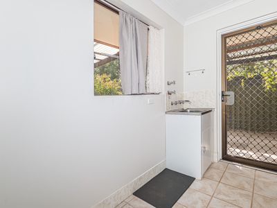 13 Mimosa Court, Kelmscott