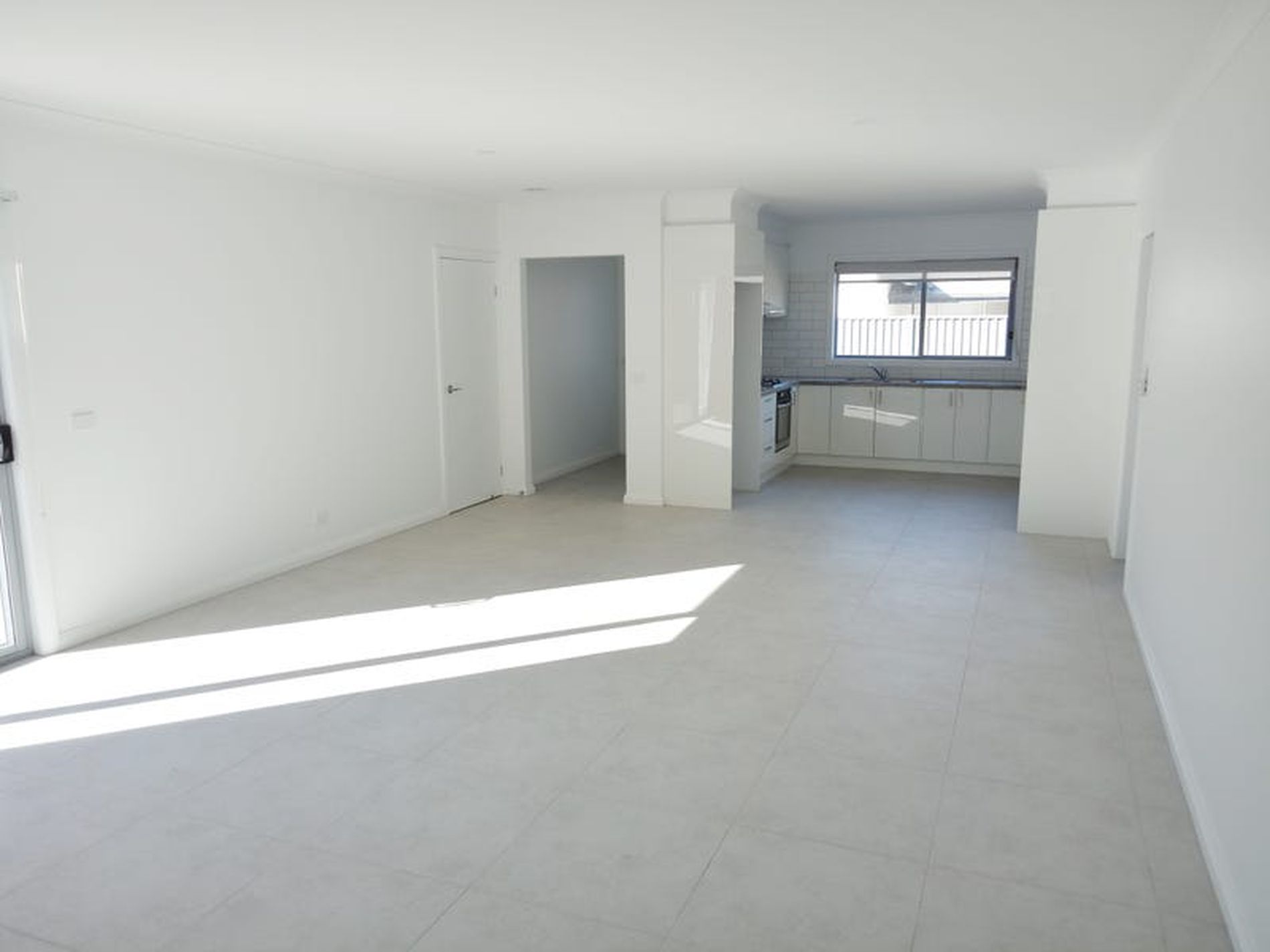 2 / 6 Synnott Street, Hamlyn Heights