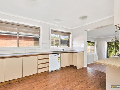 27 Lurline Street, Cranbourne