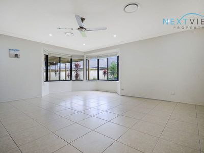 48 Hargreaves Circuit, Metford