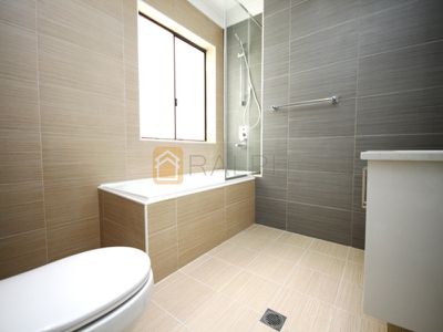 11 / 142-144 Haldon Street, Lakemba