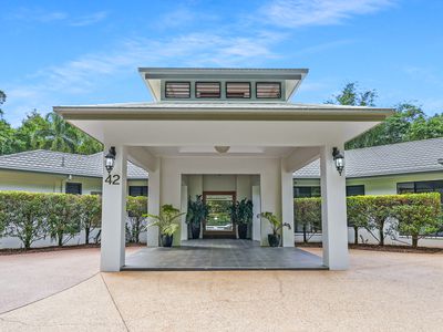 42-44 Osprey Close, Bayview Heights