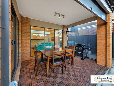10 Omaroo Street, Truganina