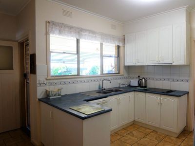 22 River Rd, Murchison