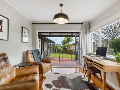 6 Helga Crescent, Te Atatu Peninsula