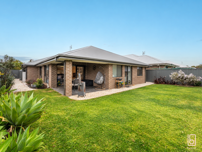 30 Sorrento Way, Hamlyn Terrace