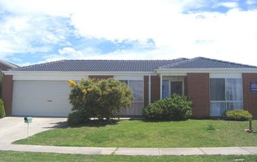 2 Viewmount Court, Narre Warren South