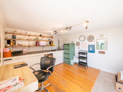 138 Easther Crescent, Kew