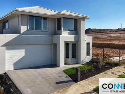 27 Hastings Way, Nar Nar Goon North