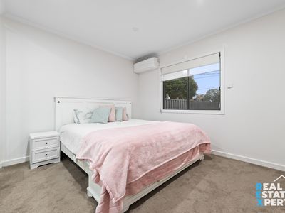 58 Hughes Crescent, Dandenong North