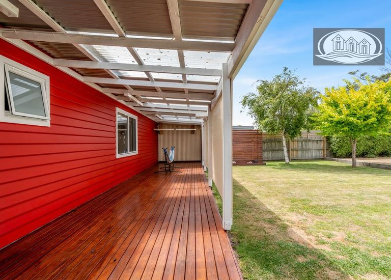 37 Waterford Avenue, Portland