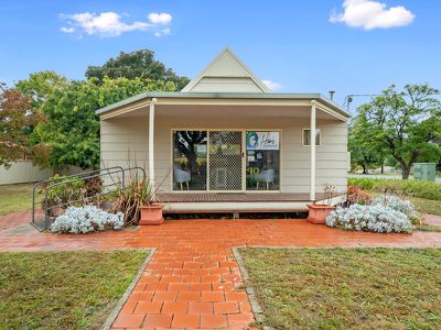 14 TARCOMBE STREET, Euroa