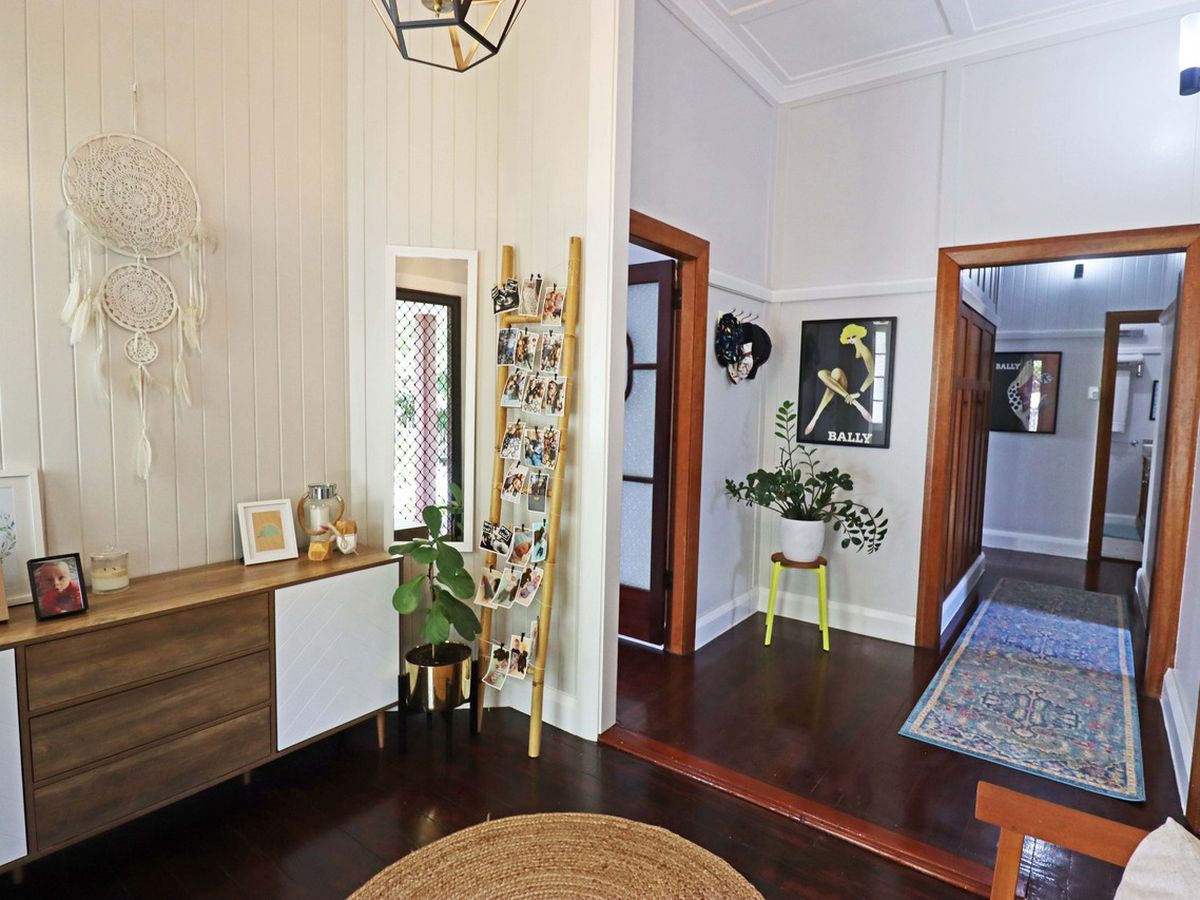 10 George Street, Tolga