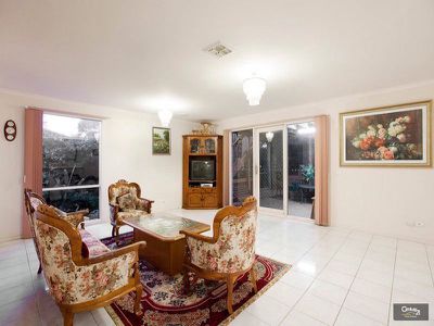 4 Cullen Court, Berwick