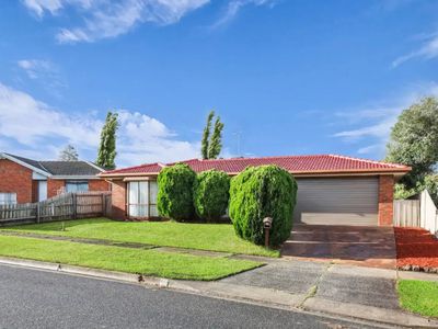 11 Cobungra Court, Hallam