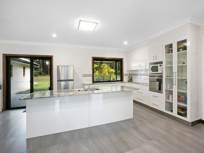 462 Calanthe Avenue, Doonan