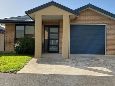 7 / 19 Moore Court, Wynyard