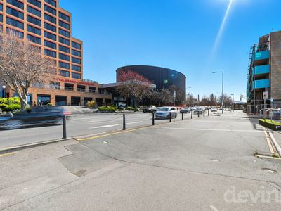 1 / 15 Hunter Street, Hobart