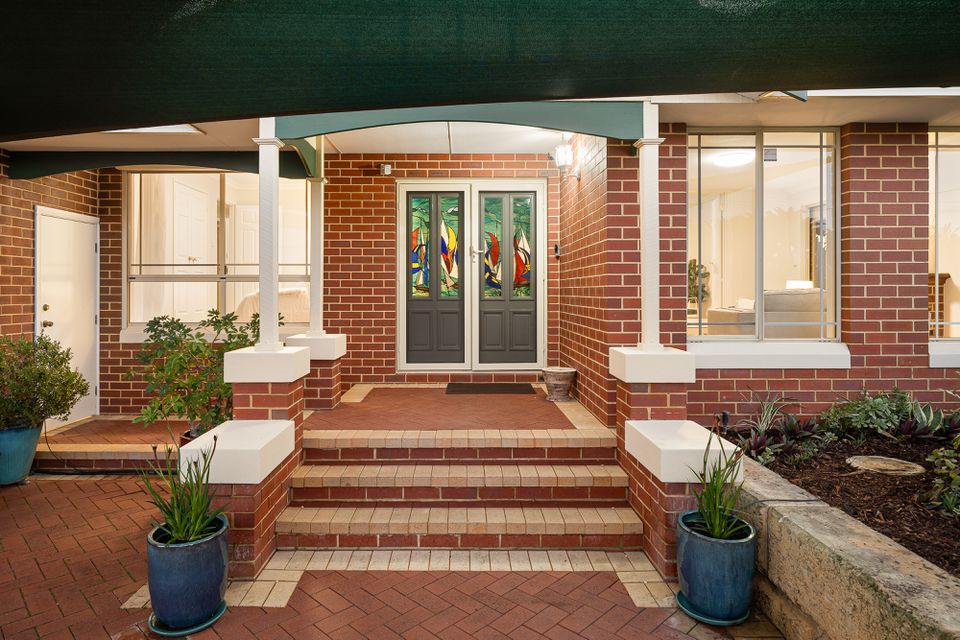 39 Yanrey Street, Golden Bay