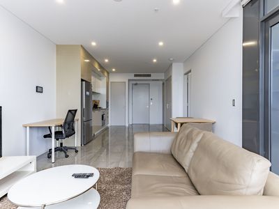 1435 / 1 Studio Drive, Eastgardens