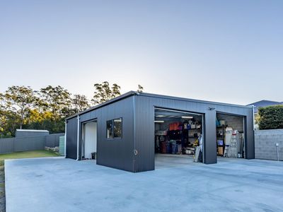 42 Apple Gum Place, Palmview