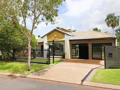 14 Gunn Crescent, Gunn
