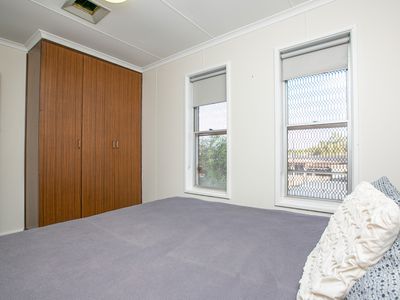 5 Peter Way, South Hedland