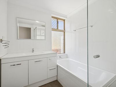 56 Camarino Drive, Woodvale