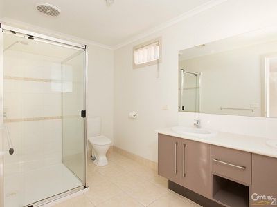 5 / 22 Paterson Drive, Lynbrook