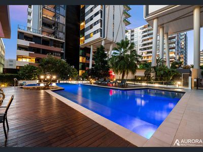 2011/9 Edmondstone Street, South Brisbane