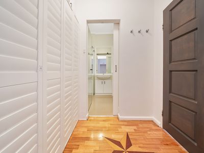10 / 30  Shelley Street, Elwood