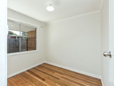 5 / 12 Manly Street, Werribee
