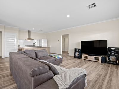 9 Primrose Way, Baldivis