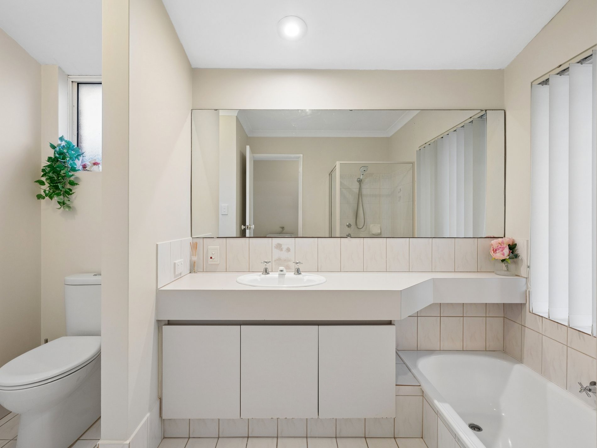 28 Hatherley Parade, Winthrop