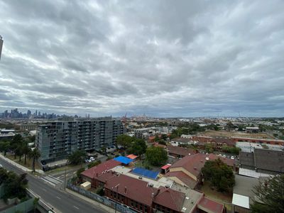 907D / 4 Tannery Walk, Footscray
