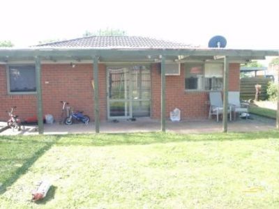 4 Pollina Close, Hampton Park