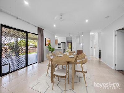 60 Crestbrook Drive, Mount Louisa