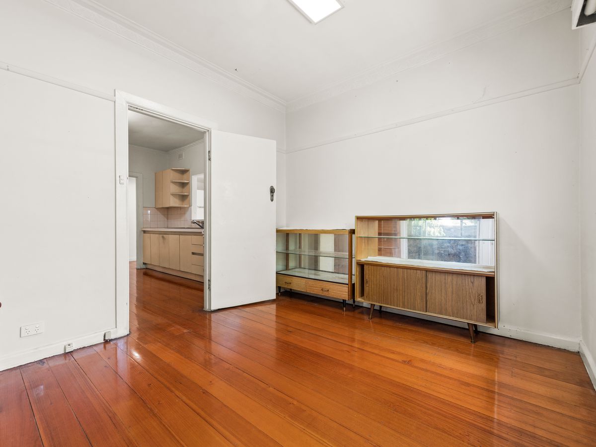 991  Heatherton Road, Springvale