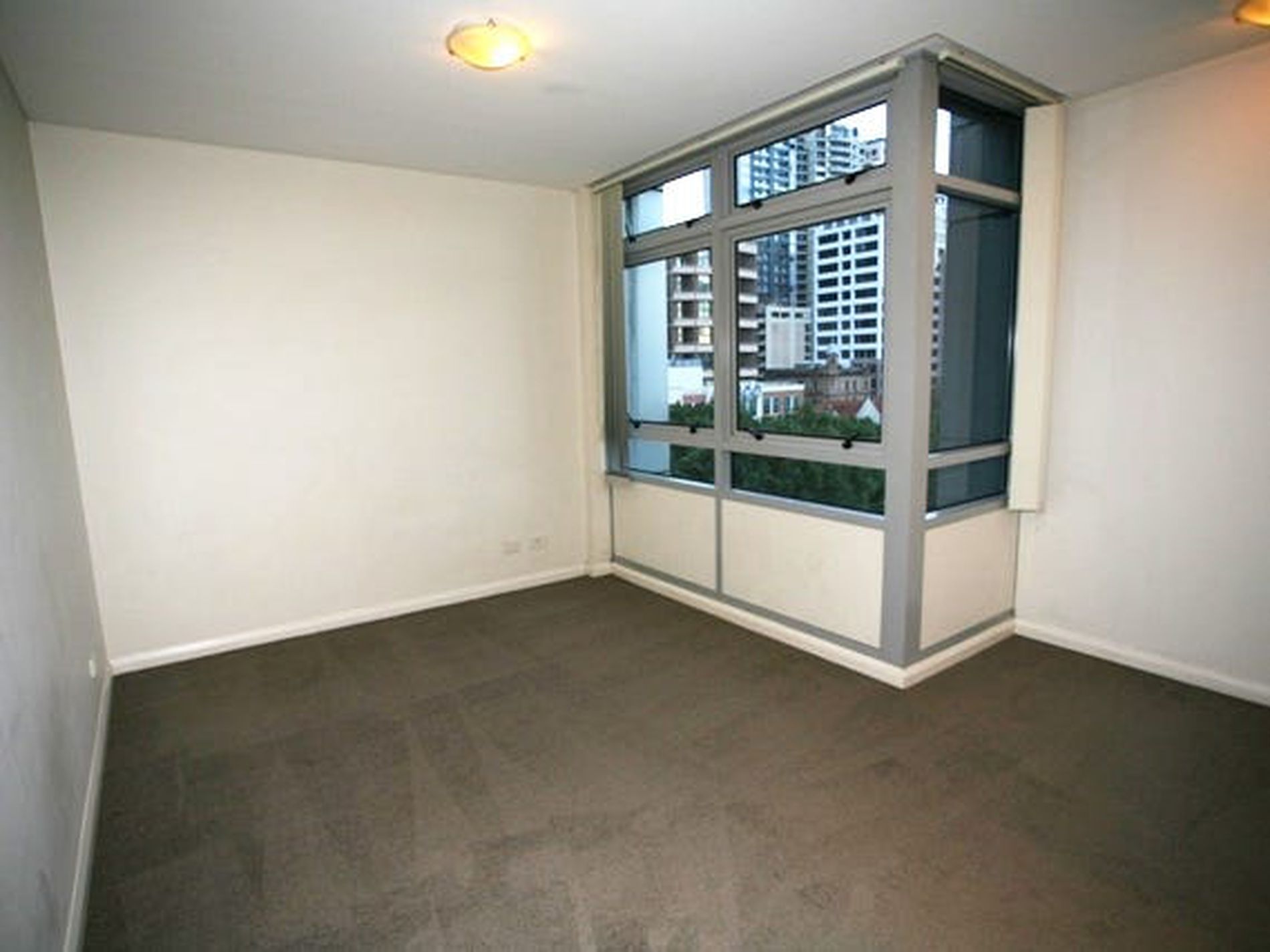 813 / 35 Shelley Street, Sydney