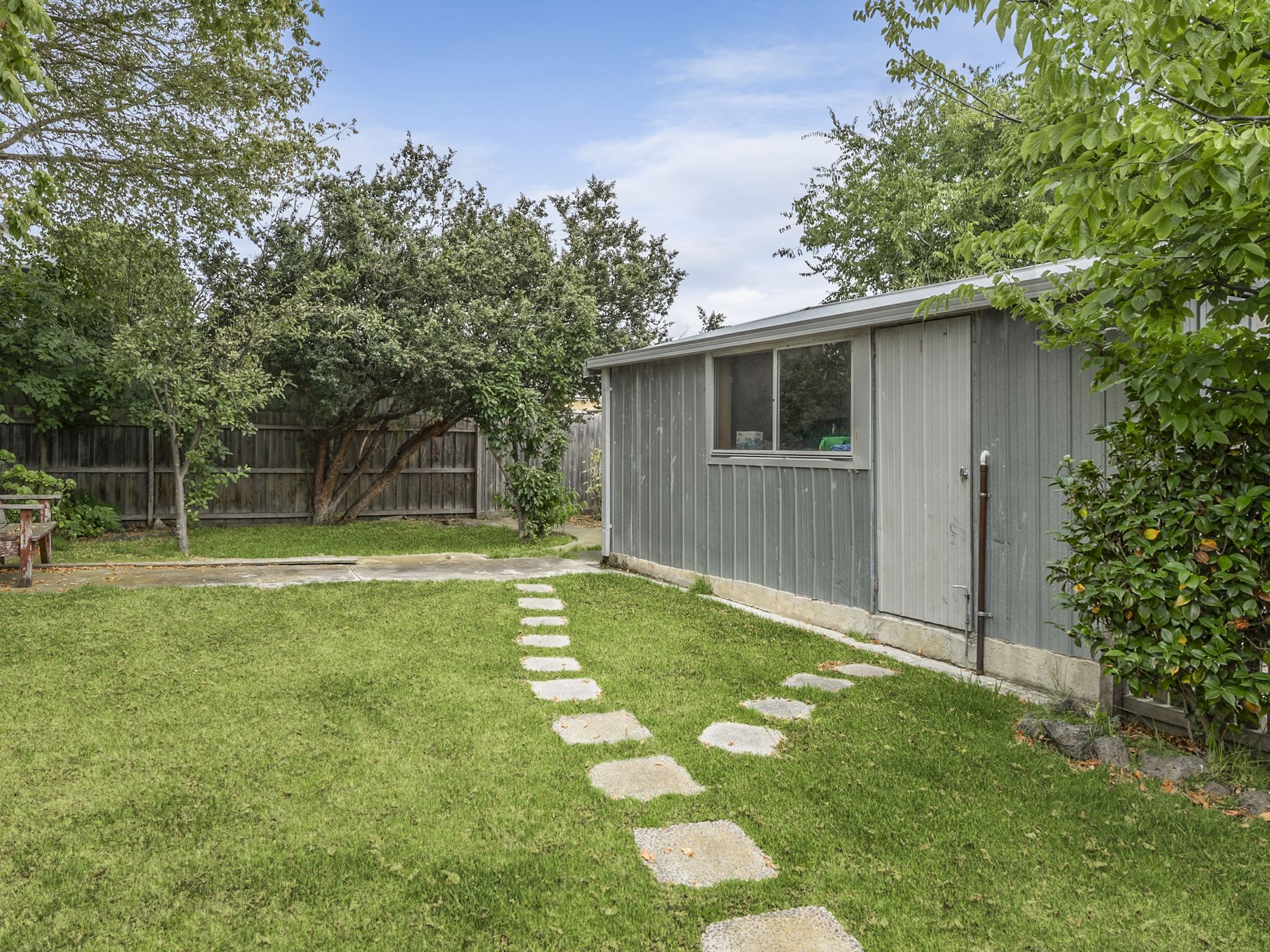 15 College Street, Newtown