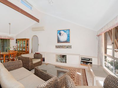 5 / 10 Balemo Drive, Ocean Shores