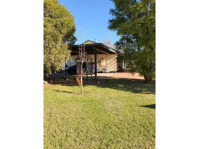 024 Railway Avenue, Leitchville