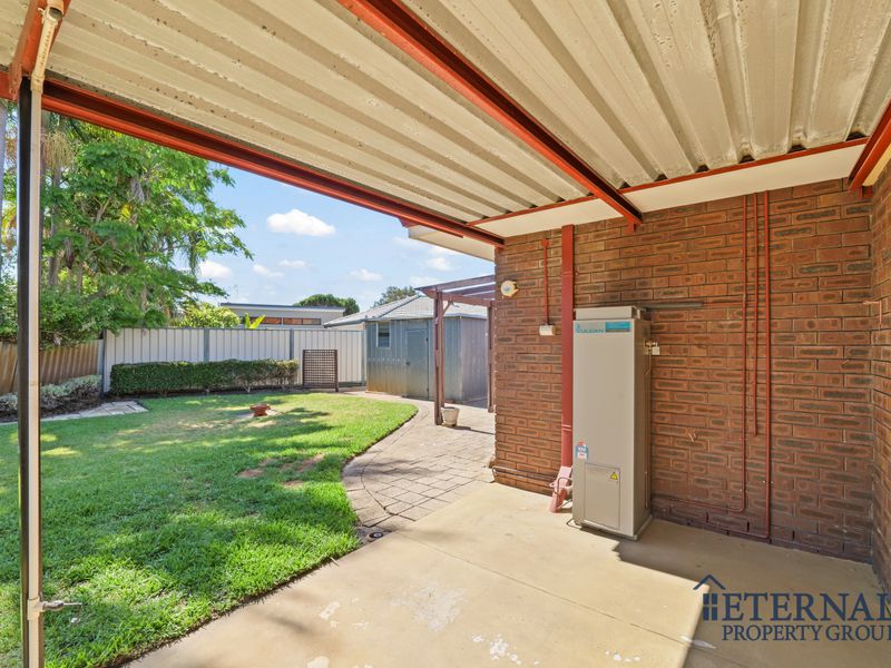 13 Morningcloud Vale, Willetton