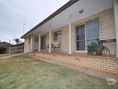 21 Coral Crescent, Dubbo