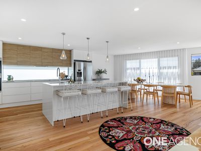 21 The Promenade, Manyana