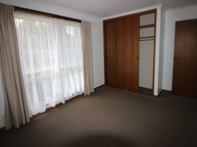 2 / 19 Pine Avenue, North Shore